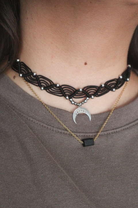 Choker Makramowy Lunula Talisman Czarny - Wersja srebrna