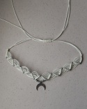 Choker Makramowy Lunula Talisman Kremowy Złoty/Srebrny