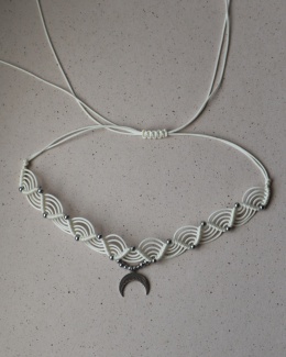 Choker Makramowy Lunula Talisman Kremowy Złoty/Srebrny