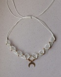 Choker Makramowy Lunula Talisman Kremowy Złoty/Srebrny