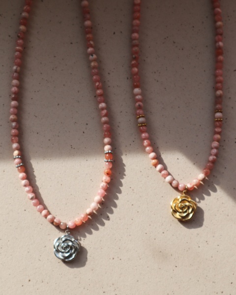 Naszyjnik Blushy Rose - wersja srebrna