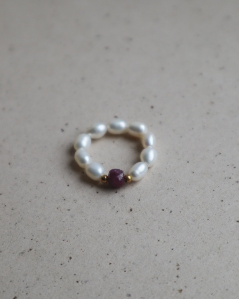 Pierścionek Ruby Pearl